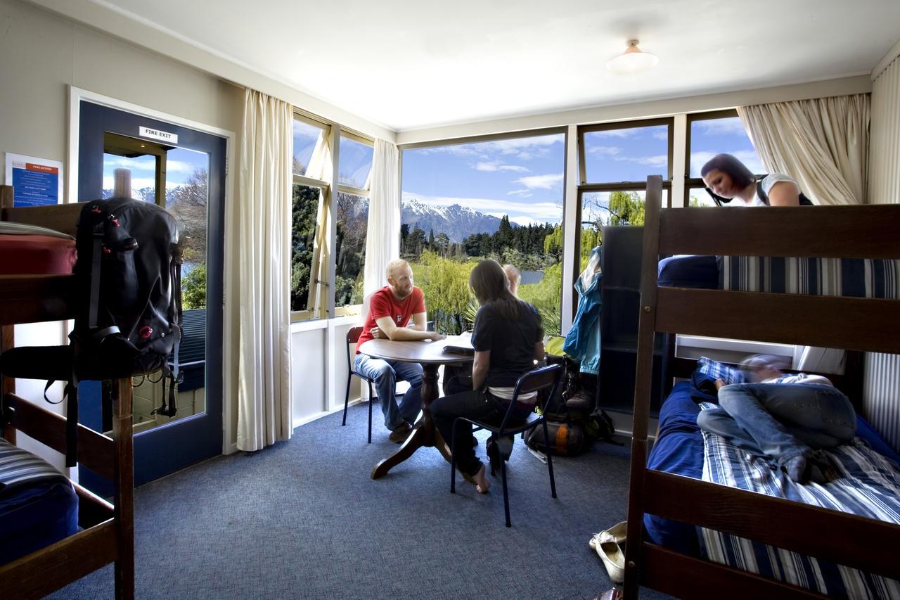 A Pousada Bumbles Backpackers Queenstown Exterior foto