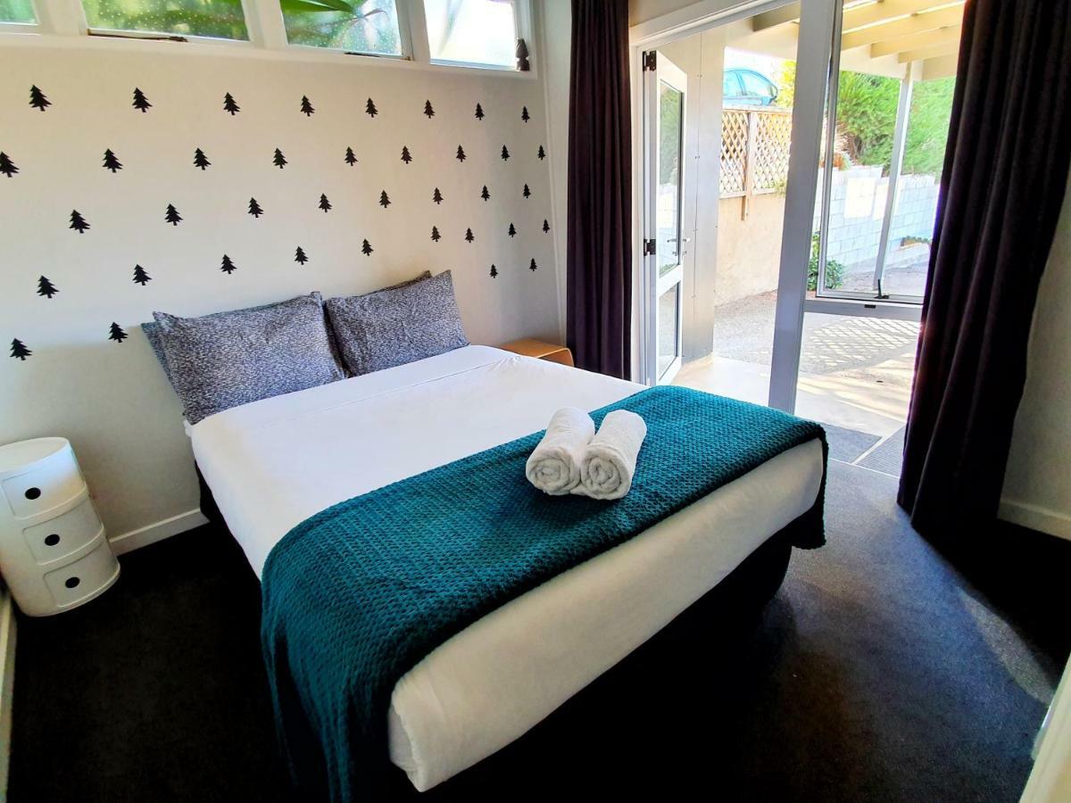 A Pousada Bumbles Backpackers Queenstown Exterior foto